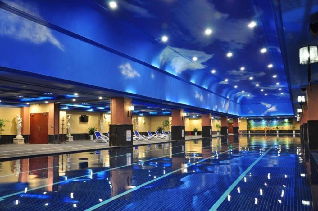 Chongqing Huachen International Hotel Exterior foto