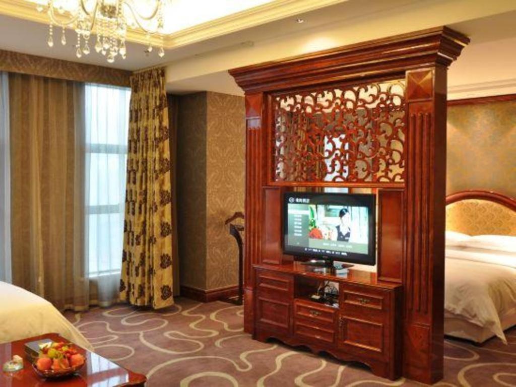 Chongqing Huachen International Hotel Exterior foto